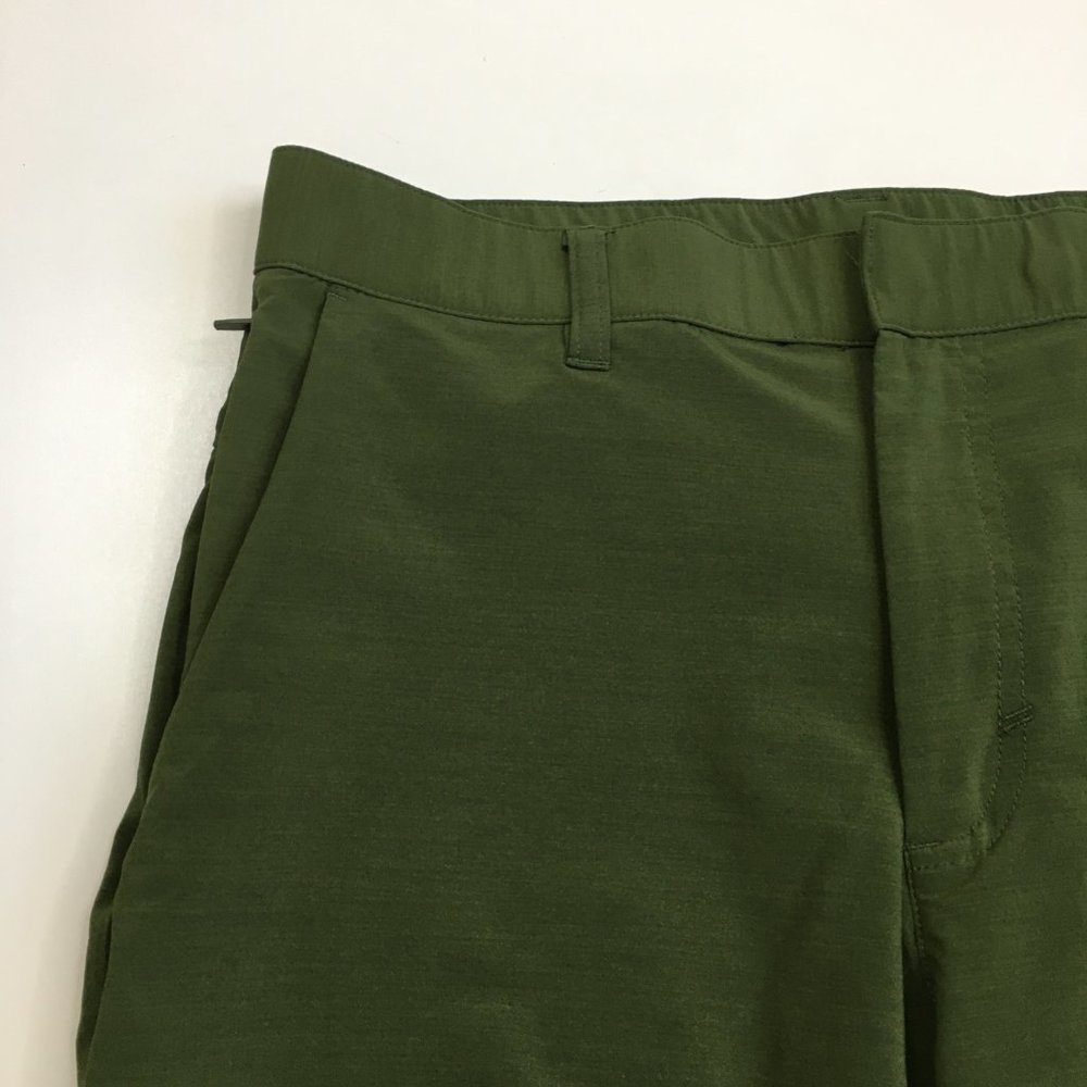 Fabletics Green Zip Pockets Drawstring Waistband … - image 7